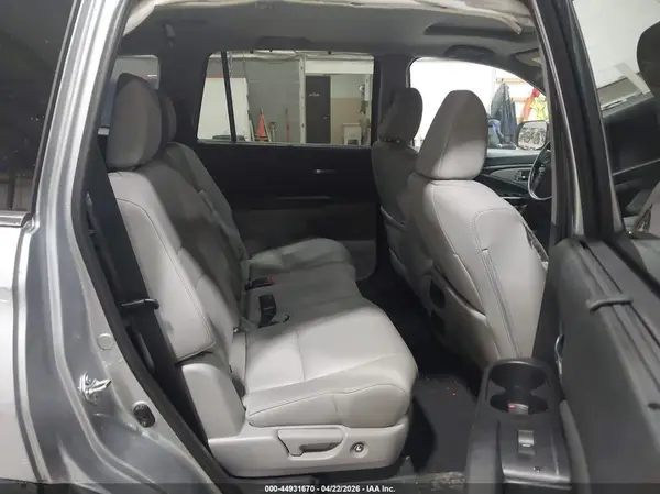 5FNYF6H57KB012767 2019 HONDA PILOT - Image 8
