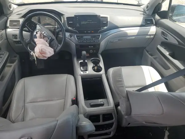 5FNYF6H57KB047020 2019 HONDA PILOT - Image 8