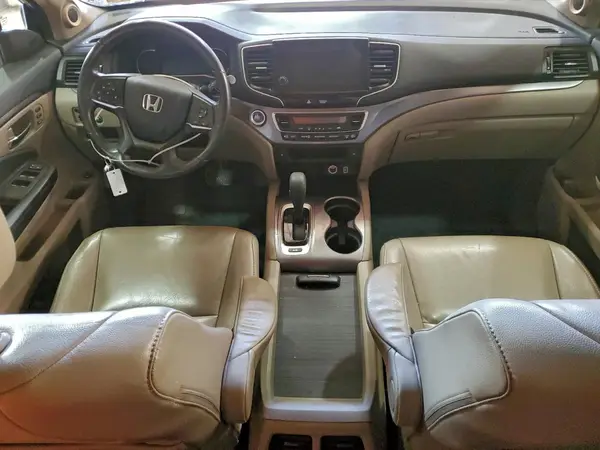 5FNYF6H57KB049396 2019 HONDA PILOT - Image 8