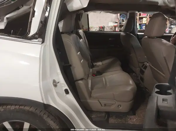 5FNYF6H57KB050130 2019 HONDA PILOT - Image 8