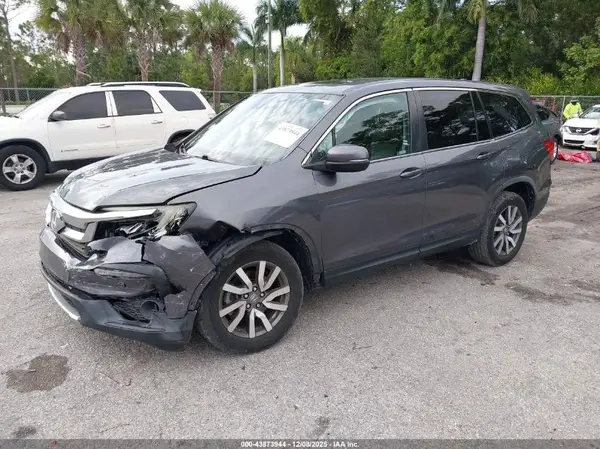 5FNYF6H57KB052279 2019 HONDA PILOT - Image 2