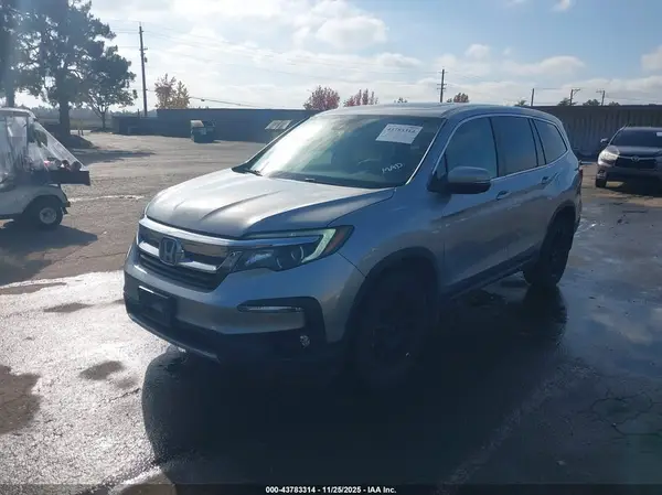 5FNYF6H57KB054873 2019 HONDA PILOT - Image 2
