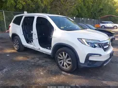 5FNYF6H57KB081877 2019 HONDA PILOT