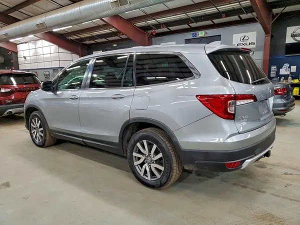 5FNYF6H57KB097867 2019 HONDA PILOT - Image 2