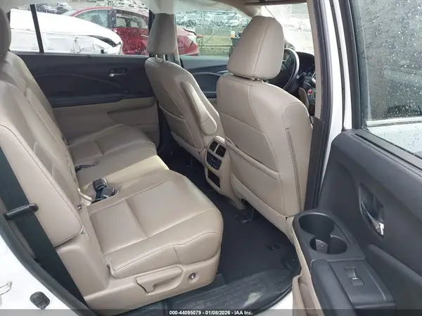 5FNYF6H57LB016223 2020 HONDA PILOT - Image 8