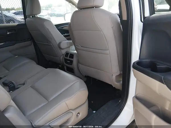5FNYF6H57LB017484 2020 HONDA PILOT - Image 8