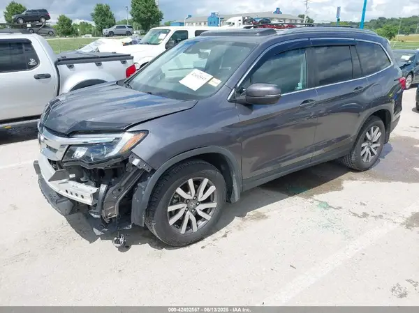 5FNYF6H57LB029957 2020 HONDA PILOT - Image 2