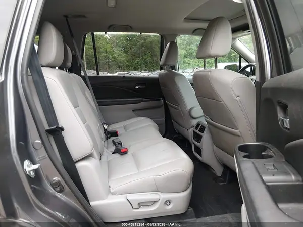 5FNYF6H57LB033720 2020 HONDA PILOT - Image 8