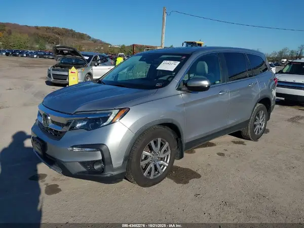 5FNYF6H57LB054745 2020 HONDA PILOT - Image 2