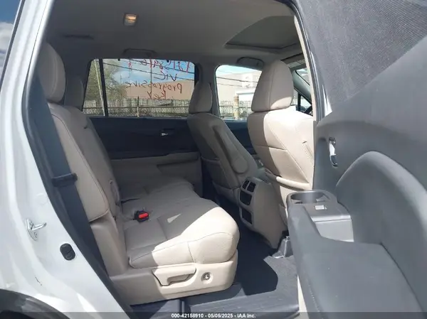 5FNYF6H57MB054147 2021 HONDA PILOT - Image 8
