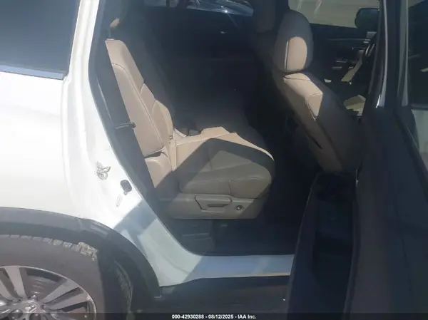 5FNYF6H58GB017788 2016 HONDA PILOT - Image 8