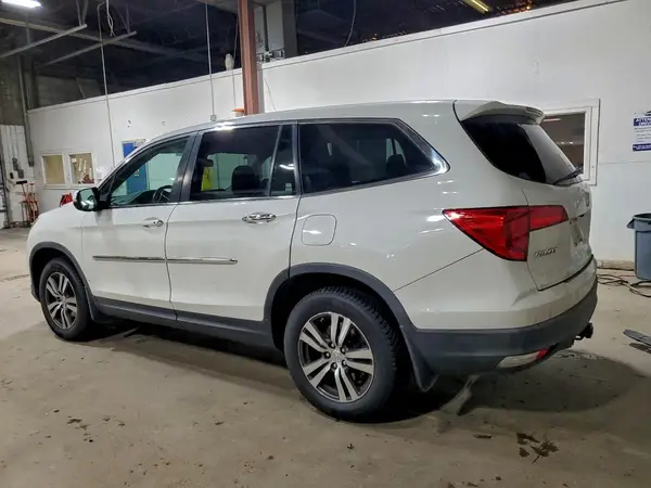 5FNYF6H58GB033781 2016 HONDA PILOT - Image 2