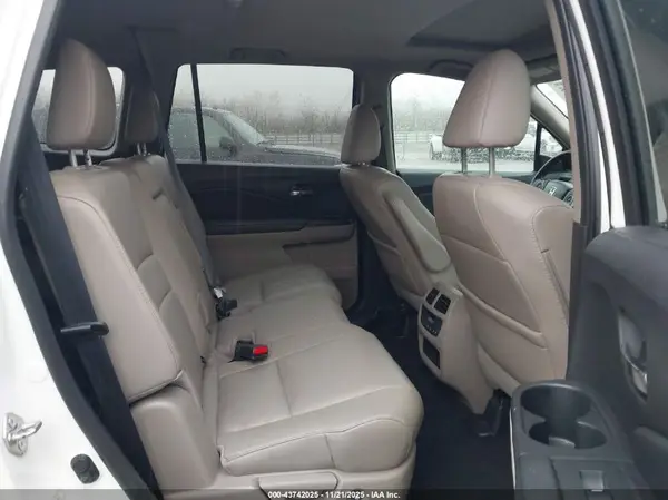 5FNYF6H58GB079630 2016 HONDA PILOT - Image 8
