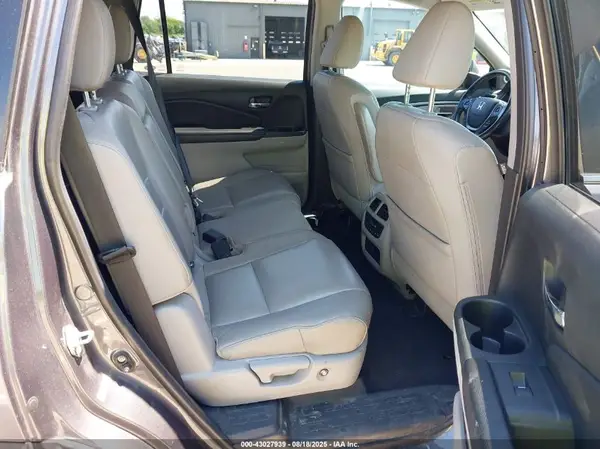 5FNYF6H58GB086464 2016 HONDA PILOT - Image 8
