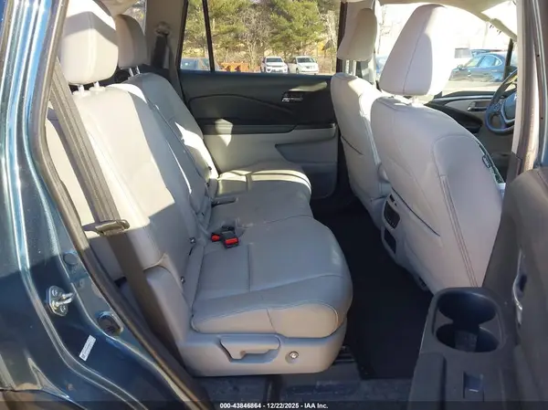 5FNYF6H58GB095715 2016 HONDA PILOT - Image 8
