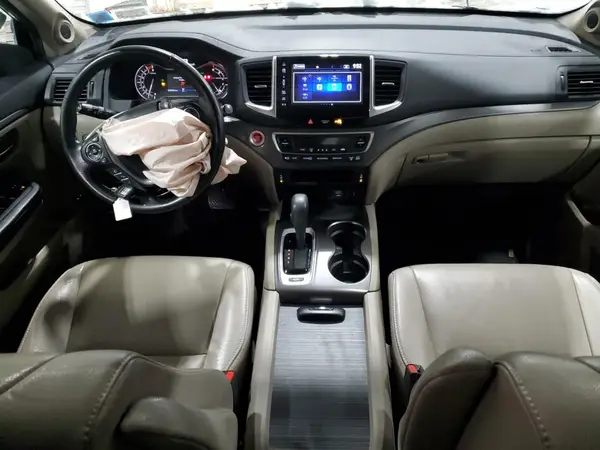 5FNYF6H58HB017016 2017 HONDA PILOT - Image 8