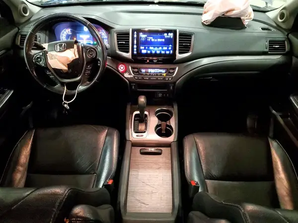 5FNYF6H58HB018246 2017 HONDA PILOT - Image 8