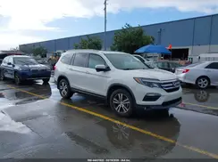 5FNYF6H58HB040019 2017 HONDA PILOT