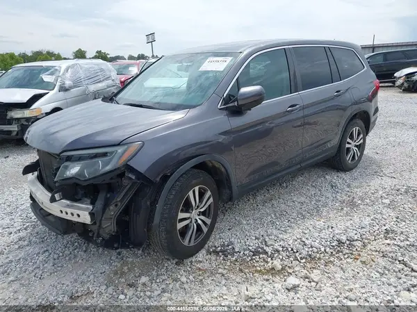5FNYF6H58HB051876 2017 HONDA PILOT - Image 2