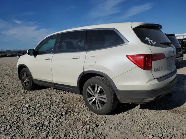 5FNYF6H58HB055359 2017 HONDA PILOT - Image 2