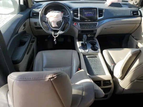 5FNYF6H58HB055359 2017 HONDA PILOT - Image 8