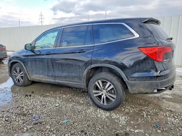 5FNYF6H58HB062263 2017 HONDA PILOT - Image 2