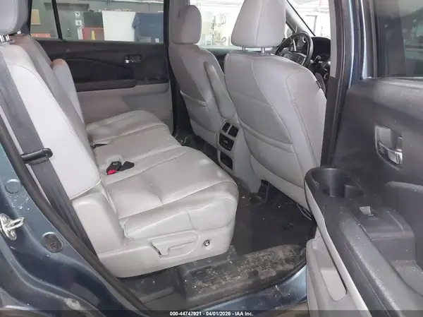 5FNYF6H58HB094601 2017 HONDA PILOT - Image 8