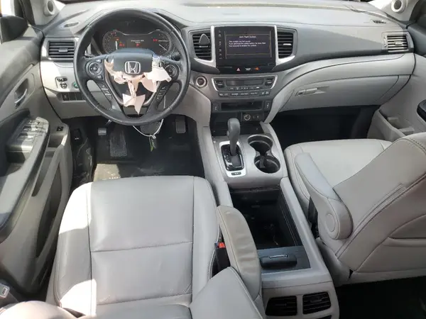 5FNYF6H58JB007897 2018 HONDA PILOT - Image 8