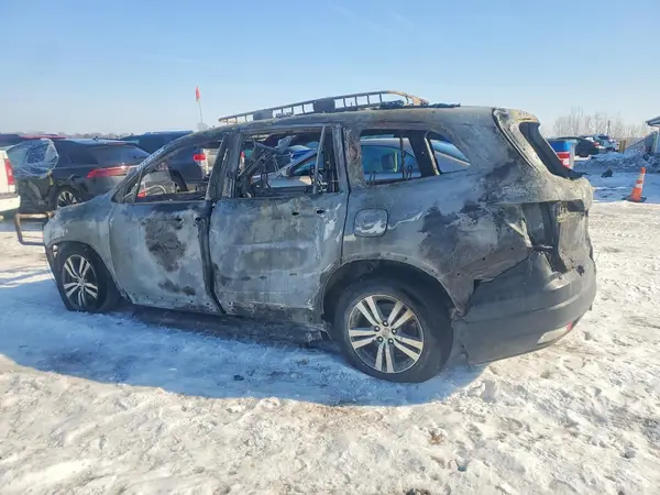 5FNYF6H58JB012582 2018 HONDA PILOT - Image 2