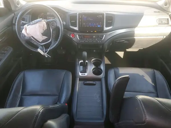 5FNYF6H58JB013991 2018 HONDA PILOT - Image 8