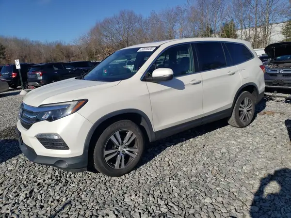 5FNYF6H58JB021847 2018 HONDA PILOT - Image 1