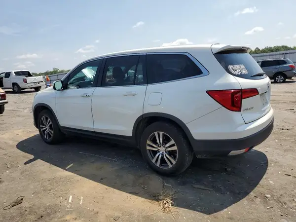 5FNYF6H58JB024733 2018 HONDA PILOT - Image 2