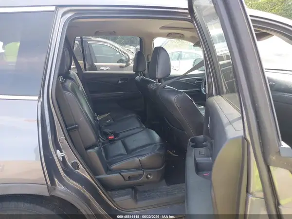 5FNYF6H58JB038941 2018 HONDA PILOT - Image 8