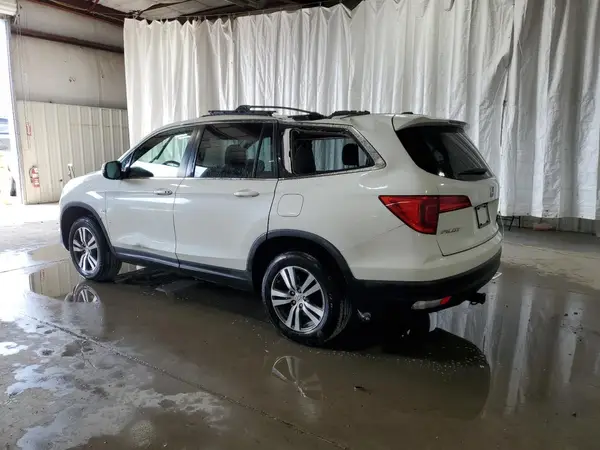 5FNYF6H58JB040611 2018 HONDA PILOT - Image 2