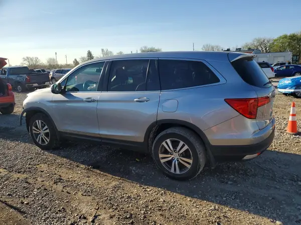 5FNYF6H58JB043752 2018 HONDA PILOT - Image 2