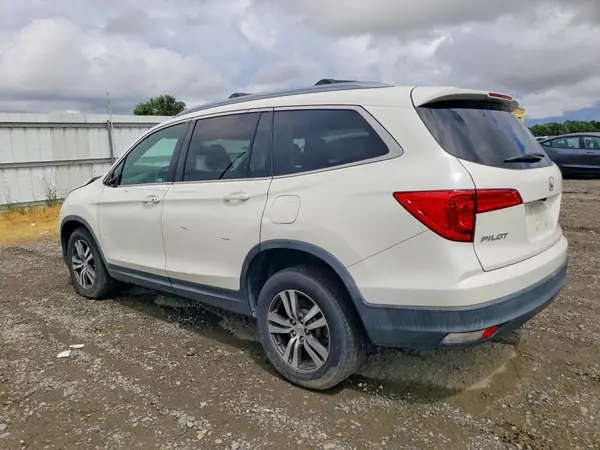 5FNYF6H58JB045310 2018 HONDA PILOT - Image 2