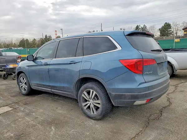 5FNYF6H58JB045842 2018 HONDA PILOT - Image 2