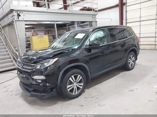 5FNYF6H58JB059689 2018 HONDA PILOT - Image 2