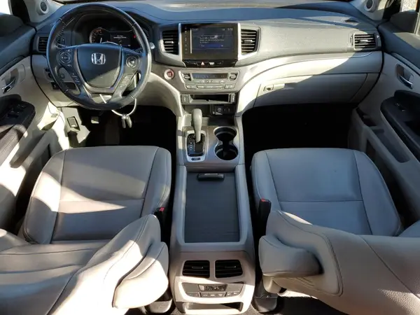 5FNYF6H58JB066836 2018 HONDA PILOT - Image 8