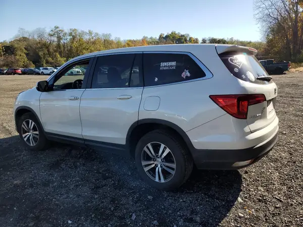 5FNYF6H58JB072975 2018 HONDA PILOT - Image 2