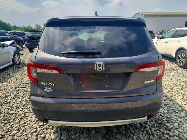 5FNYF6H58KB013393 2019 HONDA PILOT - Image 8