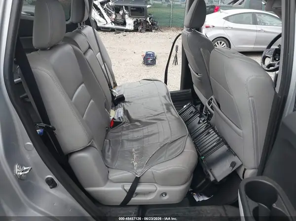 5FNYF6H58KB019498 2019 HONDA PILOT - Image 8