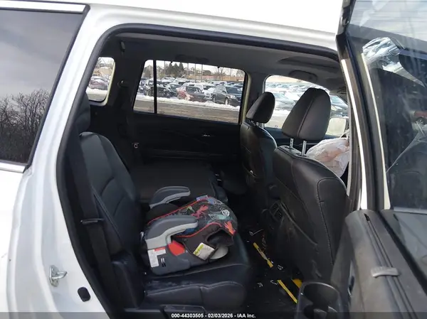 5FNYF6H58KB027441 2019 HONDA PILOT - Image 8