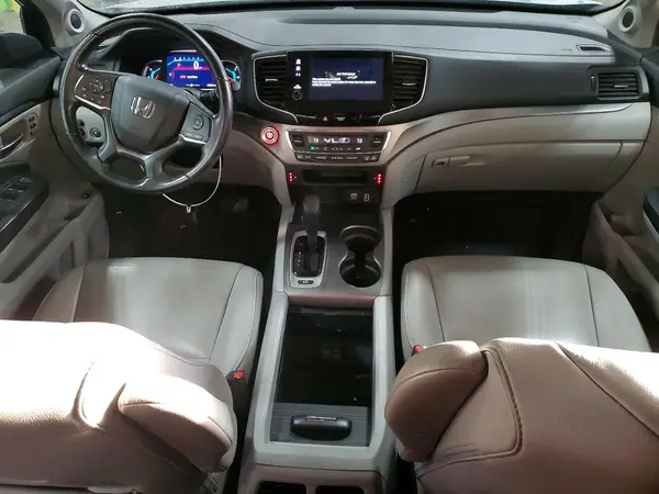5FNYF6H58KB030565 2019 HONDA PILOT - Image 8