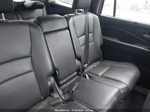 5FNYF6H58KB053845 2019 HONDA PILOT - Image 8