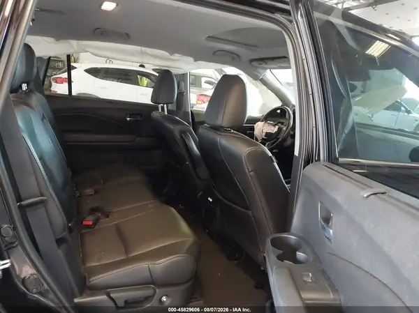 5FNYF6H58KB058379 2019 HONDA PILOT - Image 8