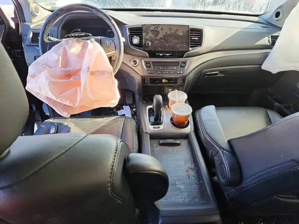 5FNYF6H58KB100257 2019 HONDA PILOT - Image 8