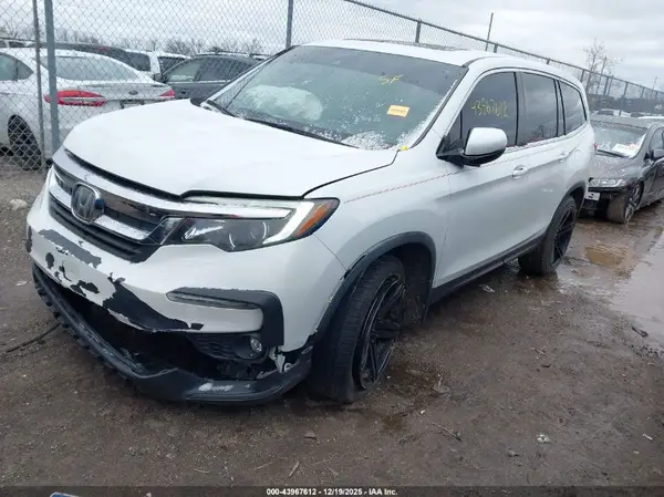 5FNYF6H58LB002086 2020 HONDA PILOT - Image 2