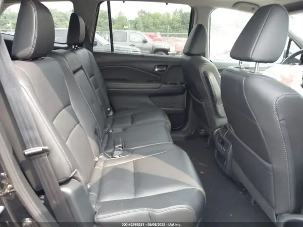 5FNYF6H58LB003819 2020 HONDA PILOT - Image 8