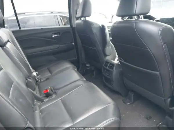 5FNYF6H58MB042900 2021 HONDA PILOT - Image 8